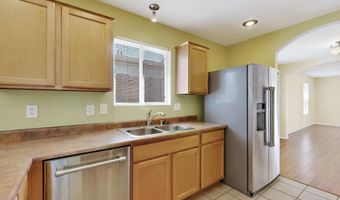 8415 Crimson Ave NW, Albuquerque, NM 87120