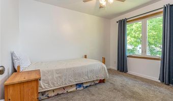 102 Ross Gdn NW, Alexandria, MN 56308