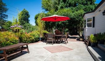 2815 NW EASTWAY Ct, Beaverton, OR 97006
