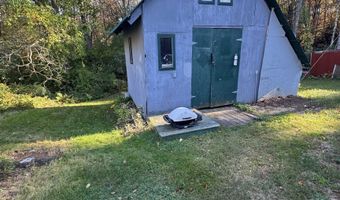 90 Sunset Cir, Campton, NH 03223