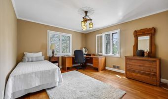 5735 BRADLEY Blvd, Bethesda, MD 20814
