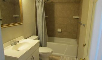 901 S 10th Street Ct, Artesia, NM 88210