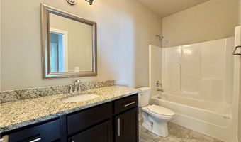 707 NE Heights Ln, Bentonville, AR 72712