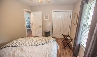 114 Greystone Dr, Beaver, WV 25813
