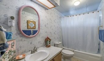 3800 Mountain View Dr SE 33, Albany, OR 97322