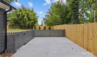 2461 Eaton Rd, Charlotte, NC 28205