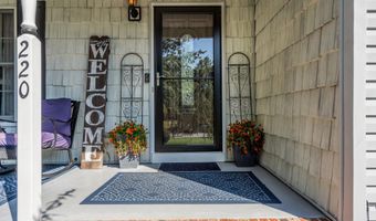 220 Edward Ave, Bayville, NJ 08721