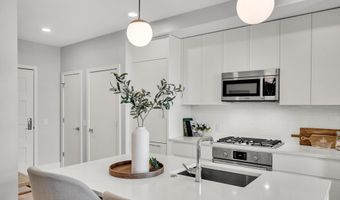 191 Washington St 721, Boston, MA 02135