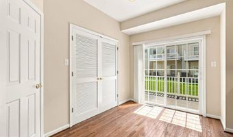 107 HEARTH Ct, Baltimore, MD 21212