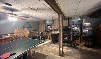 7720 Rice Rd, Amherst, OH 44001