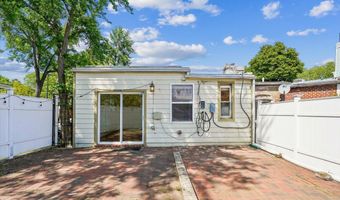 1339 C St NE, Washington, DC 20002