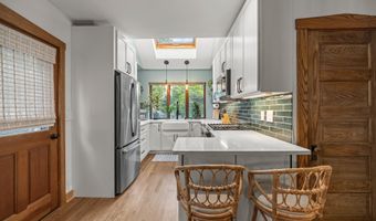 118 WOODLAND Ave, Barrington, NJ 08007