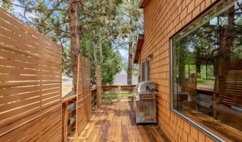 733 NW Saginaw Ave, Bend, OR 97703