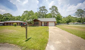 1520 Kingfisher Dr, Gautier, MS 39553