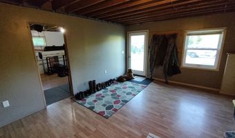 28 Cedar Ln, Cambridge, VT 05464