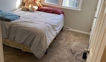 91 Curry Rd, Cranston, RI 02920