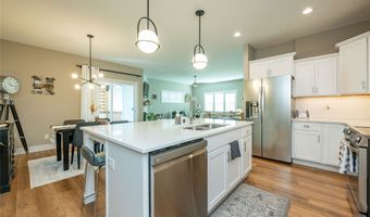 2204 SW Westwood St, Ankeny, IA 50023