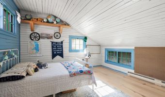 24194 Mt Hwy 35, Bigfork, MT 59911