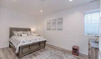 171 Linden Dr. A, Arnolds Park, IA 51331