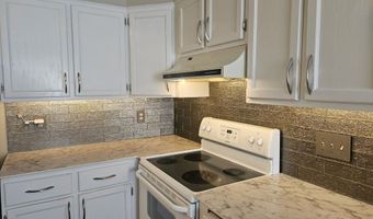 54 Deer Run 54, Bethel, CT 06801