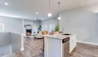 818 N McCloud Cir Unit 507, Andover, KS 67002