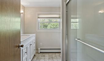 238 Lake St, Bellingham, MA 02019