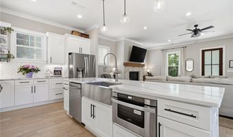 190 Chestnut St, Ball Ground, GA 30107