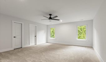 10545 E Brainerd Rd, Apison, TN 37302