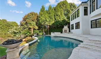 675 FALLS LAKE Dr, Alpharetta, GA 30022