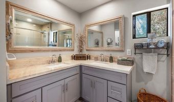 2708 Grove Ave, Carlsbad, CA 92008