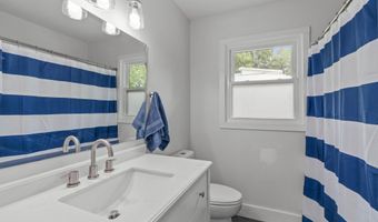 1403 Maple Ave, Apex, NC 27502