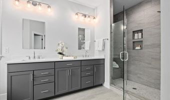 3608 CENTER Dr, Alexandria, VA 22309