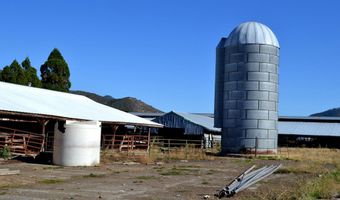 15950 Highway 238, Applegate, OR 97530