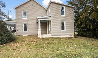 1155 MAIN St, Akron, PA 17501