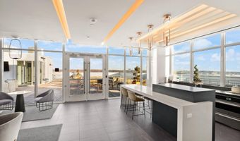 925 N FAIRFAX St 207, Alexandria, VA 22314