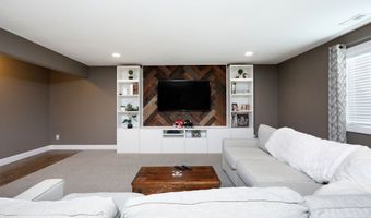 1202 NW Orchard Dr, Ankeny, IA 50023
