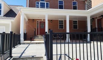 7217 AUBURN St, Annandale, VA 22003