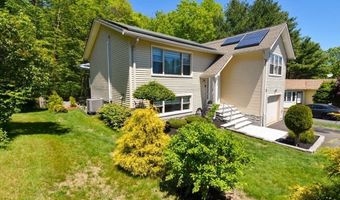 38 Algonquin Way, Bristol, CT 06010