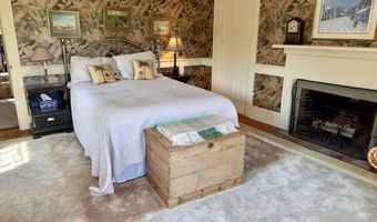 89 Chestnut Hill Rd, Amherst, NH 03031