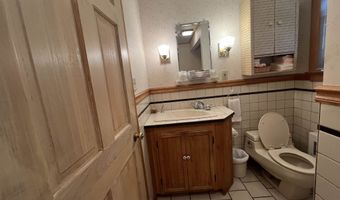37 Pine Island Ave, Berlin, NH 03570