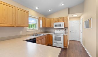4705 Robin Hood Trl, Adrian, MI 49221