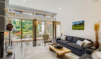 1570 Poplar Ave, Boulder, CO 80304