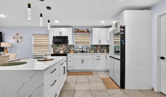900 SW 12th St, Belle Glade, FL 33430