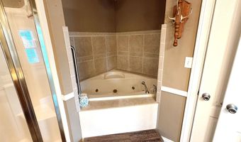 5780 Snake Rd, Athens, AL 35611