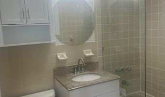 34 W 13TH St, Bayonne, NJ 07002