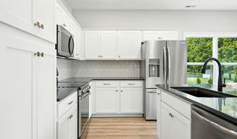 1030 S Wayne St, Angola, IN 46703