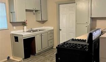 15 N Street NW, Ardmore, OK 73401