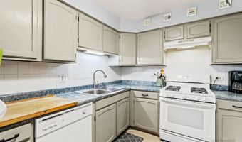 3350 N Carriageway Dr 217, Arlington Heights, IL 60004