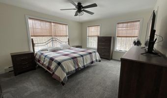 53 Lincolnville Ave, Belfast, ME 04915