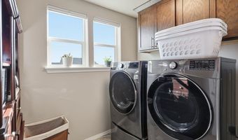 204 S Lawson St, Airway Heights, WA 99001